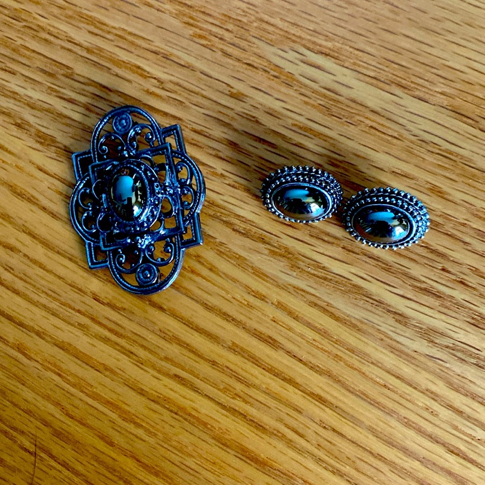 Vintage pin and earrings
